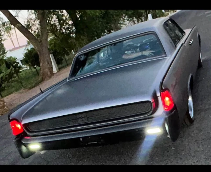 1961 Lincoln Continental 4th Gen - Image 14 of 18