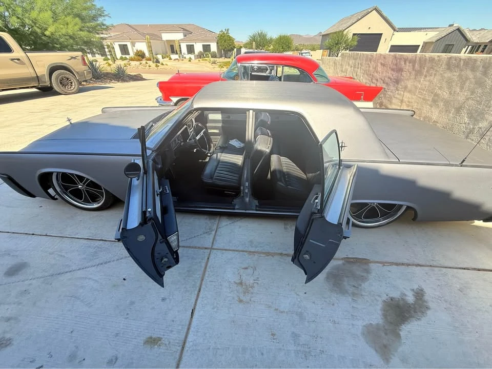 1961 Lincoln Continental 4th Gen - Image 16 of 18
