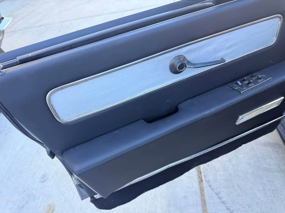 1961 Lincoln Continental 4th Gen - Image 18 of 18