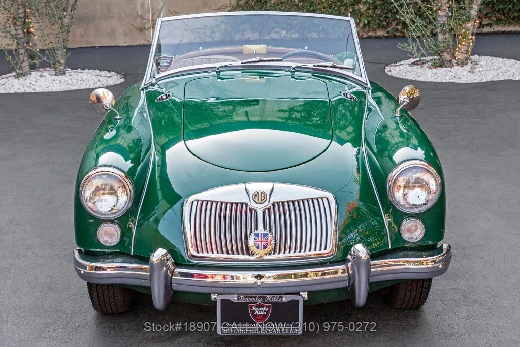 1961 MG MGA 1600 - Image 2 of 12