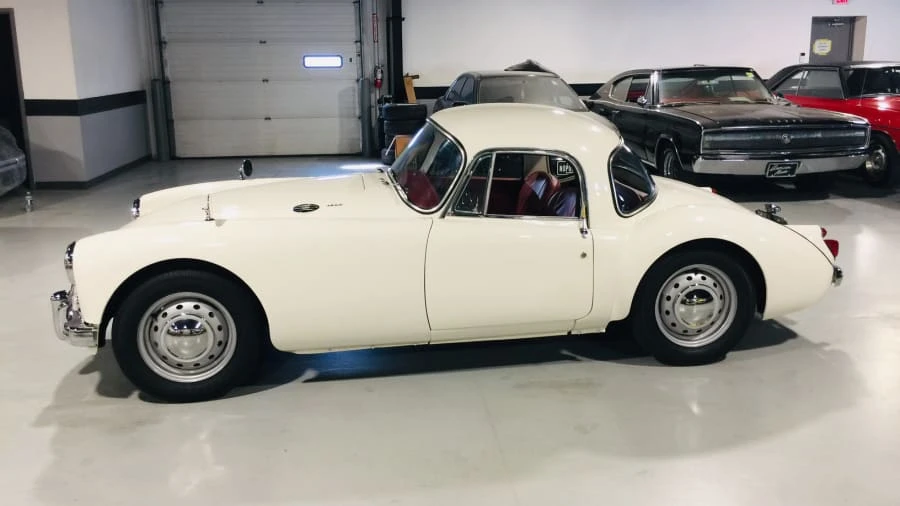 1961 MG MGA 1600 - Image 9 of 31
