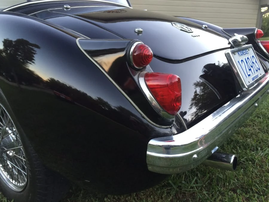 1961 MG MGA 1600 - Image 9 of 11