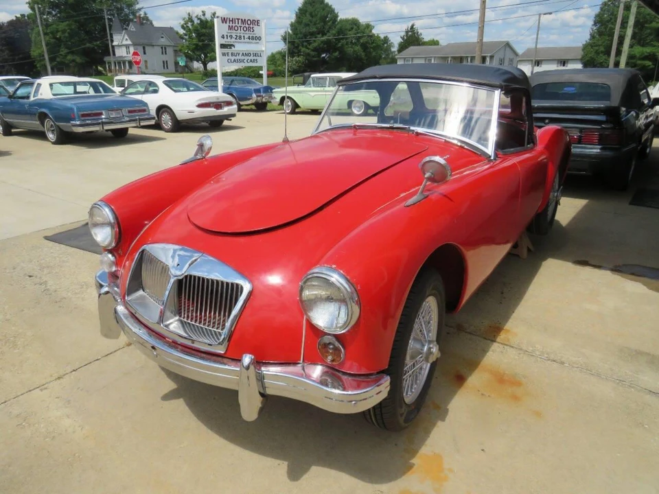 1961 MG MGA 1600 - Image 2 of 10