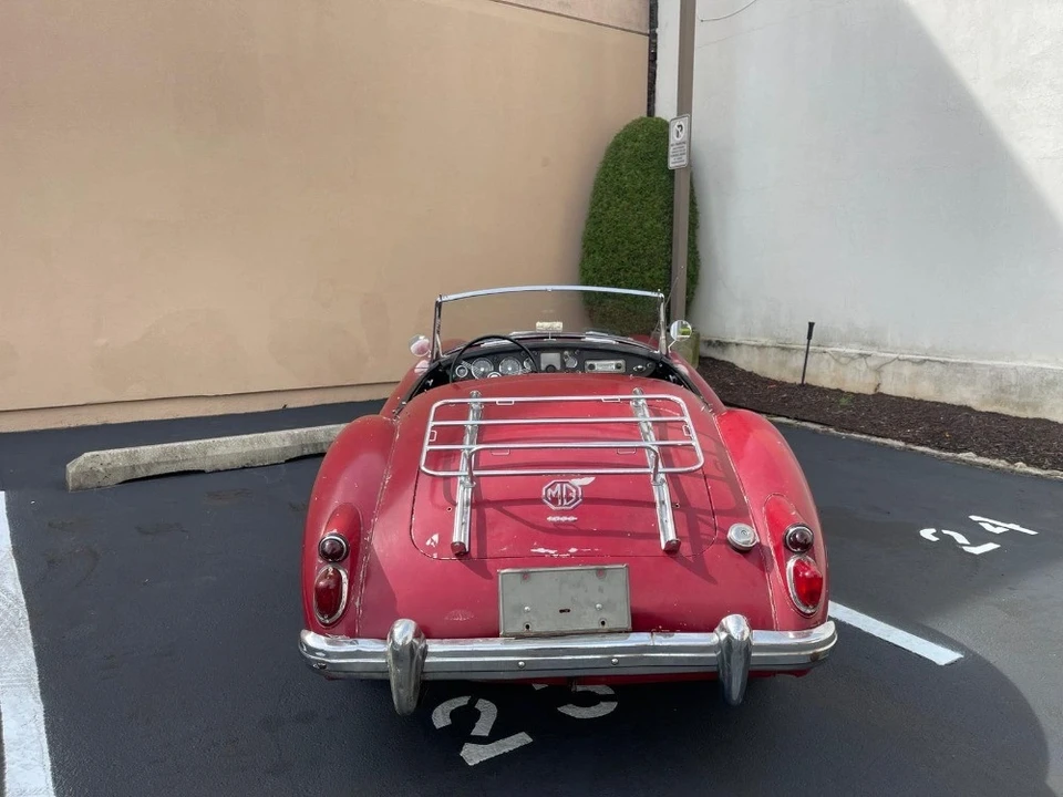 1961 MG MGA 1600 - Image 4 of 8