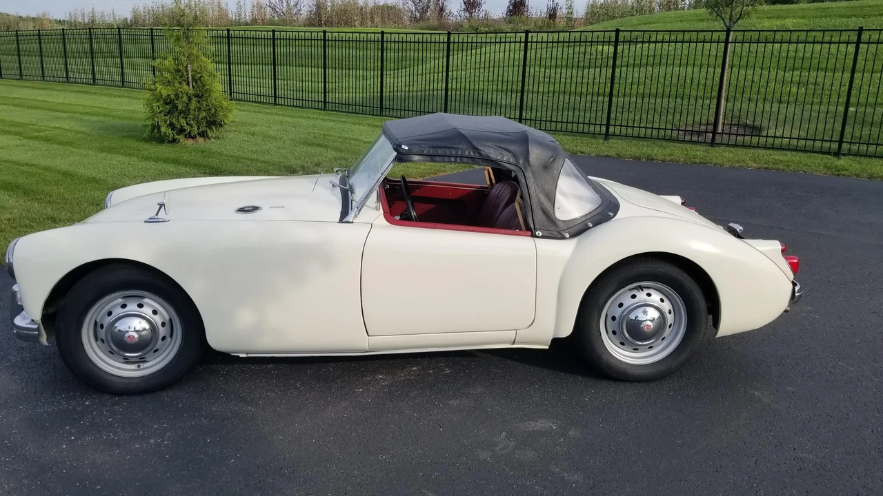 1961 MG MGA 1600 - Image 30 of 31