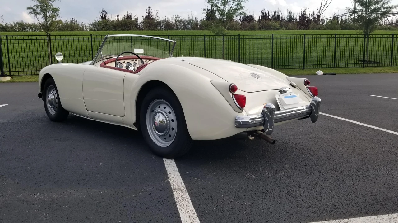 1961 MG MGA 1600 - Image 8 of 31