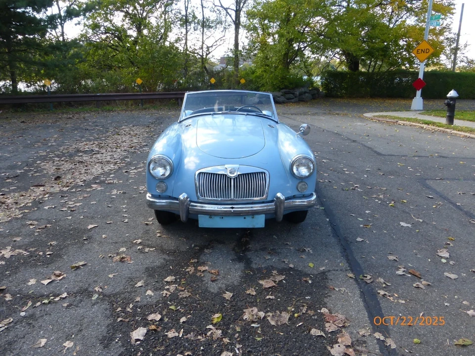1961 MG MGA 1600 - Image 2 of 21
