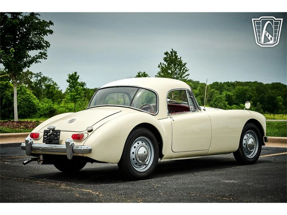 1961 MG MGA 1600 - Image 15 of 31
