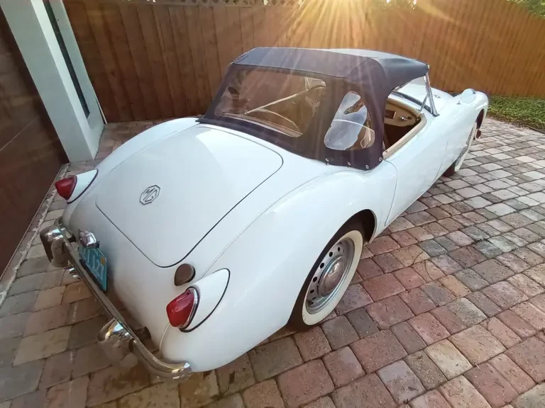 1961 MG MGA 1600 - Image 3 of 11