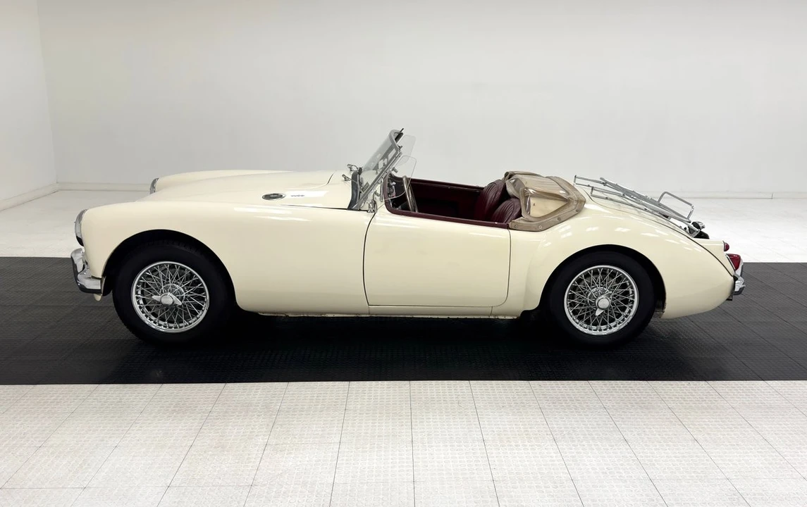 1961 MG MGA 1600 - Image 4 of 31