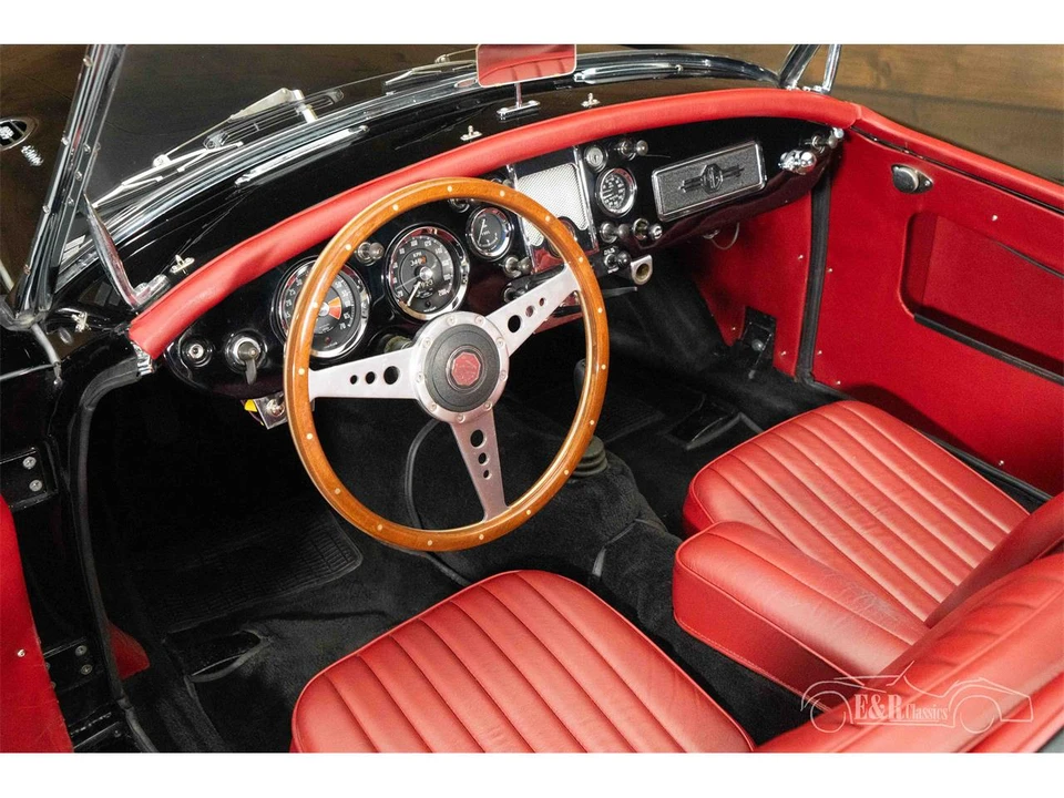 1961 MG MGA 1600 - Image 2 of 19