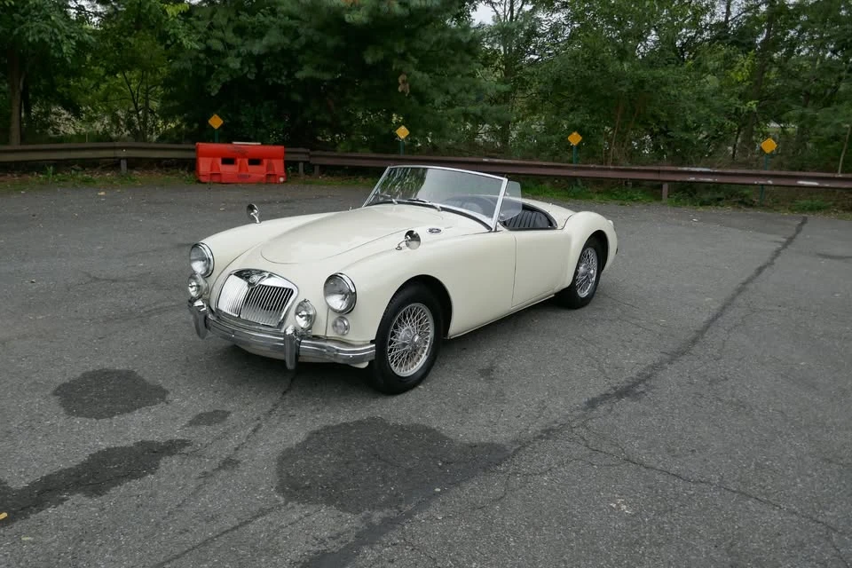 1961 MG MGA 1600 - Image 2 of 20