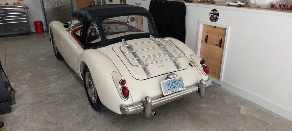 1961 MG MGA 1600 - Image 4 of 10