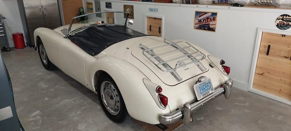 1961 MG MGA 1600 - Image 2 of 10