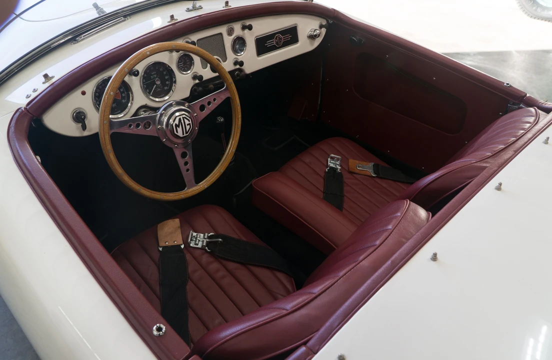 1961 MG MGA 1600 - Image 17 of 17
