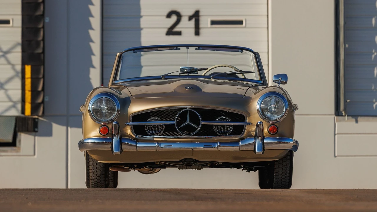 1961 Mercedes-Benz 190 SL - Image 15 of 31