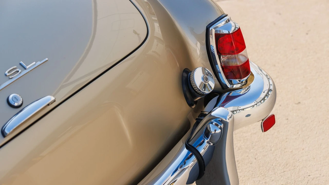 1961 Mercedes-Benz 190 SL - Image 27 of 31