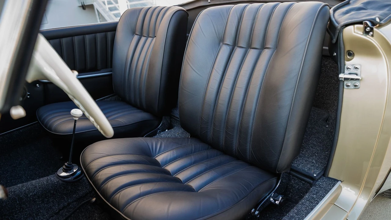 1961 Mercedes-Benz 190 SL - Image 6 of 31