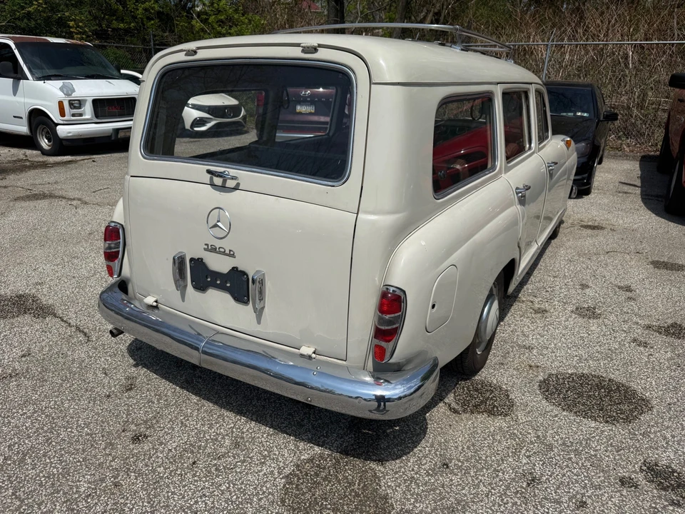 1961 Mercedes-Benz Ponton - Image 11 of 31