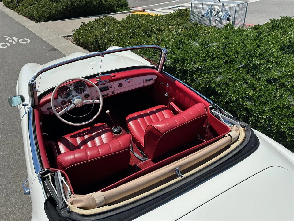 1961 Mercedes-Benz 190 SL - Image 18 of 31