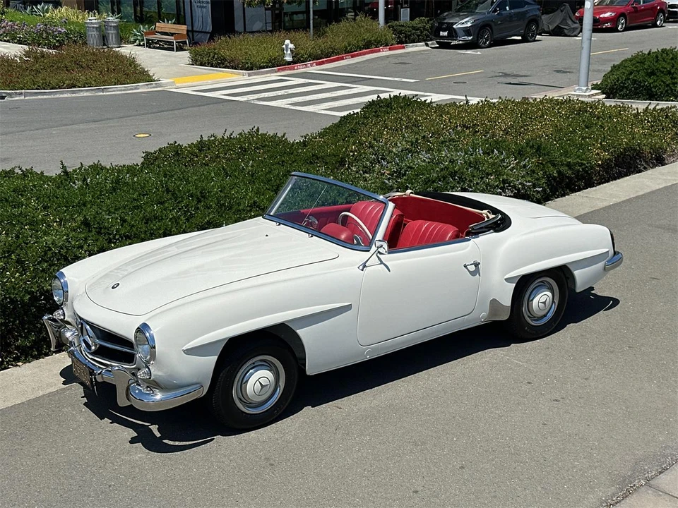 1961 Mercedes-Benz 190 SL - Image 2 of 31