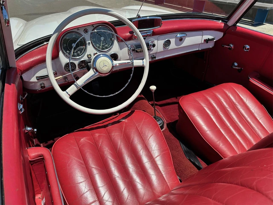 1961 Mercedes-Benz 190 SL - Image 19 of 31