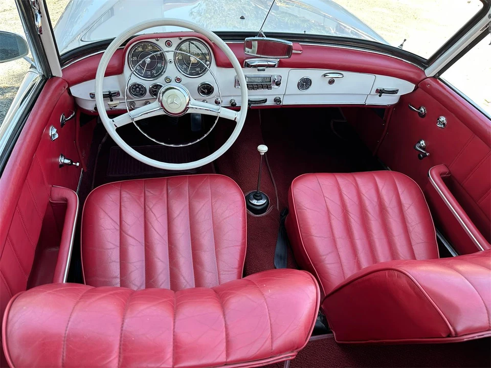 1961 Mercedes-Benz 190 SL - Image 26 of 31