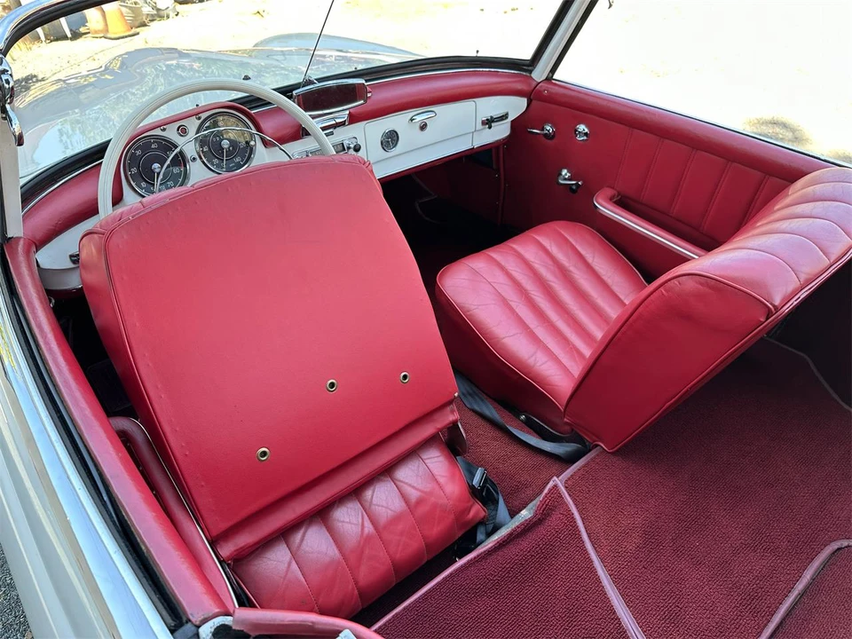 1961 Mercedes-Benz 190 SL - Image 27 of 31