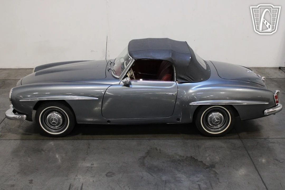 1961 Mercedes-Benz 190 SL - Image 10 of 12