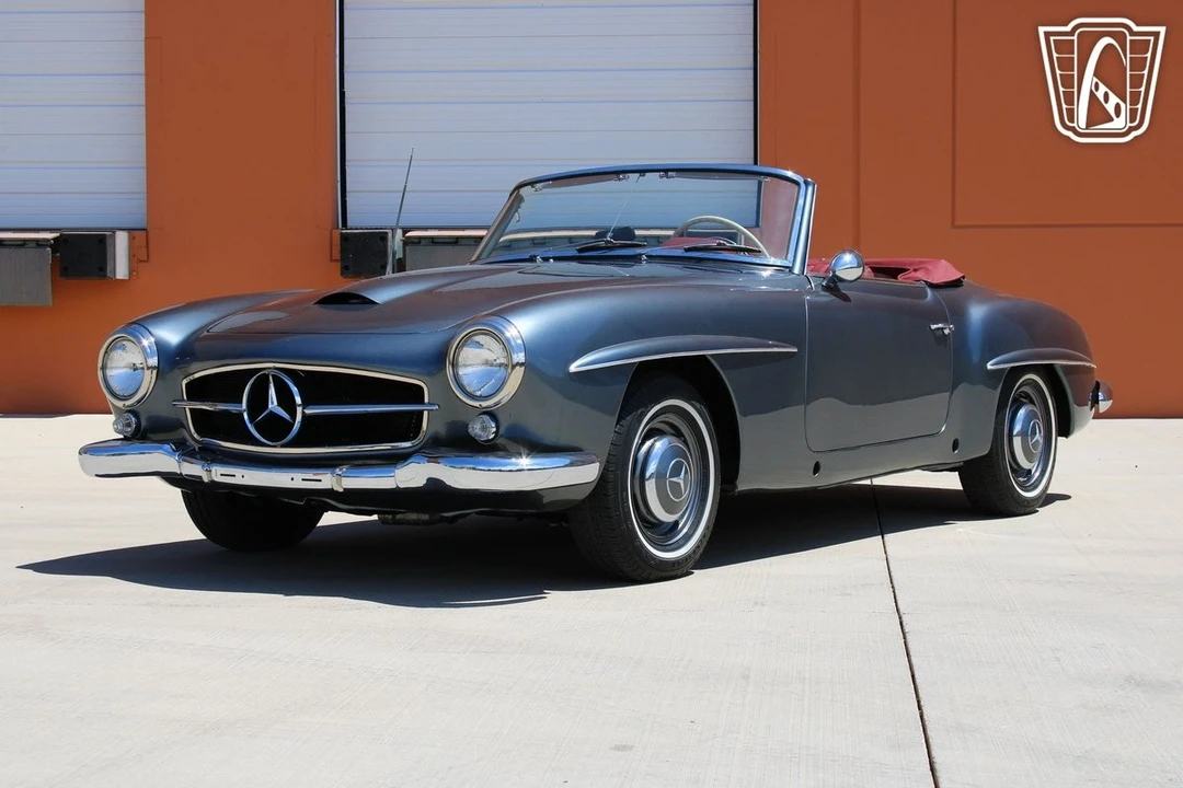 1961 Mercedes-Benz 190 SL - Image 4 of 12