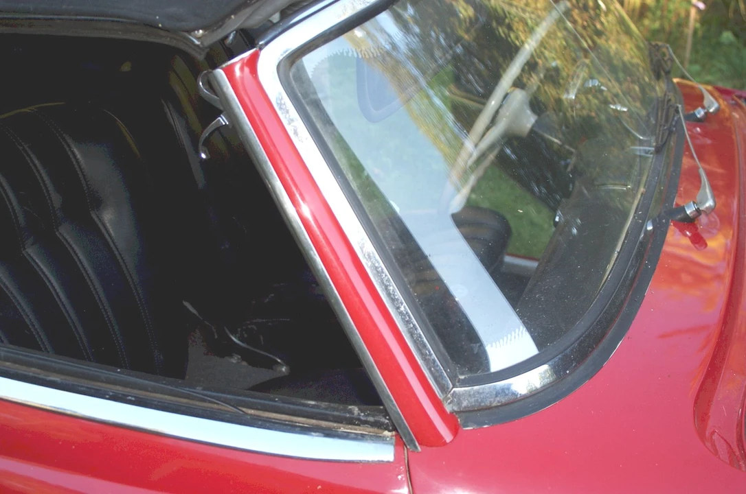 1961 Mercedes-Benz 190 SL - Image 17 of 31