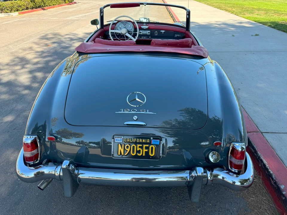 1961 Mercedes-Benz 190 SL - Image 7 of 31