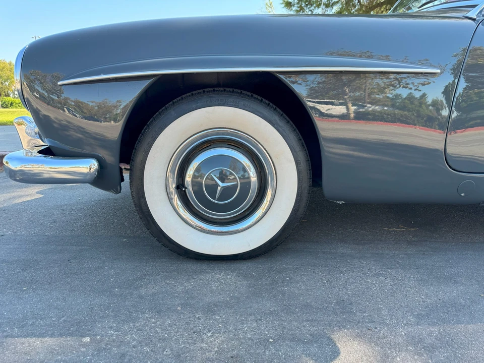 1961 Mercedes-Benz 190 SL - Image 22 of 31