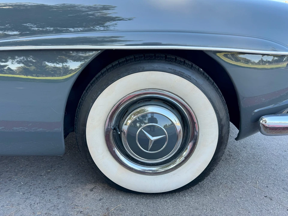 1961 Mercedes-Benz 190 SL - Image 25 of 31