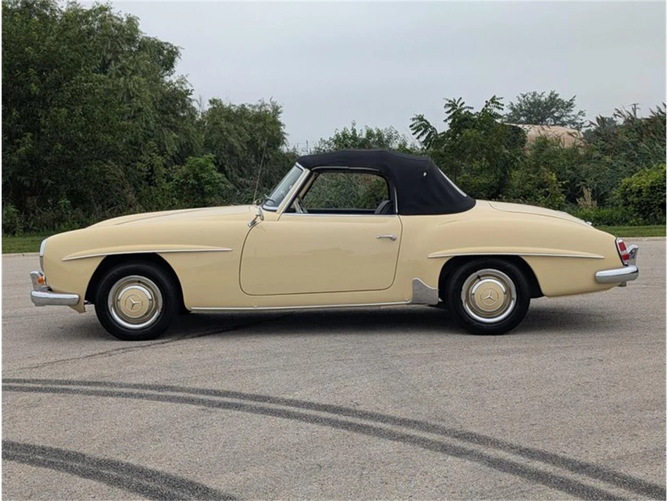 1961 Mercedes-Benz 190 SL - Image 21 of 31