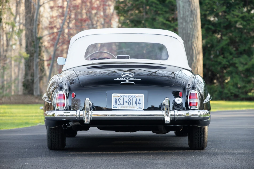 1961 Mercedes-Benz 190 SL - Image 8 of 31