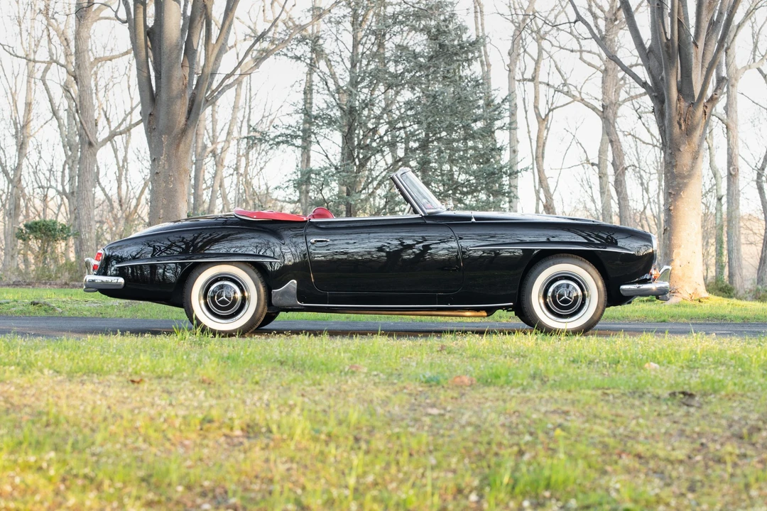 1961 Mercedes-Benz 190 SL - Image 10 of 31