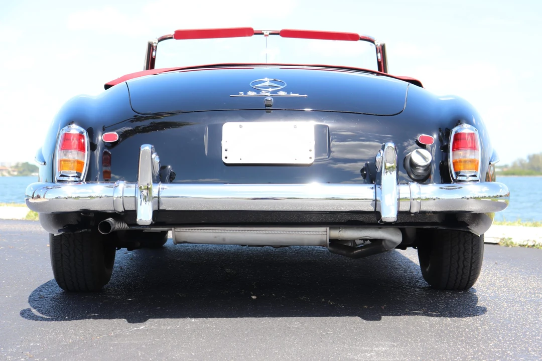 1961 Mercedes-Benz 190 SL - Image 28 of 31