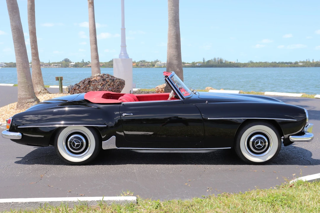 1961 Mercedes-Benz 190 SL - Image 12 of 31