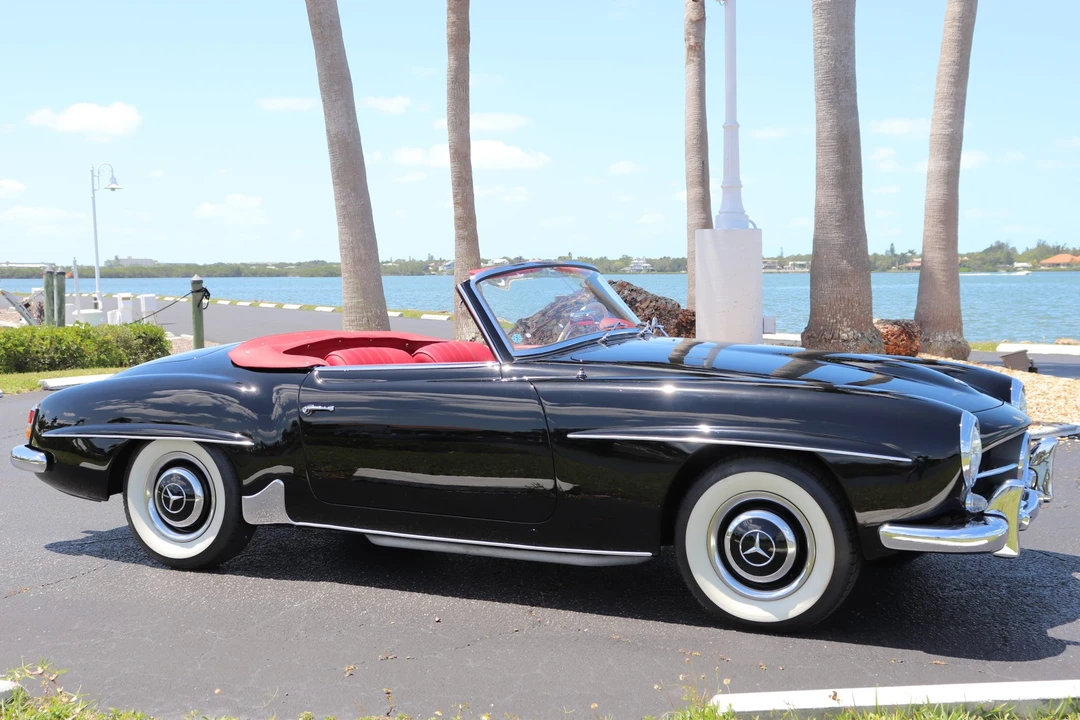 1961 Mercedes-Benz 190 SL - Image 9 of 31