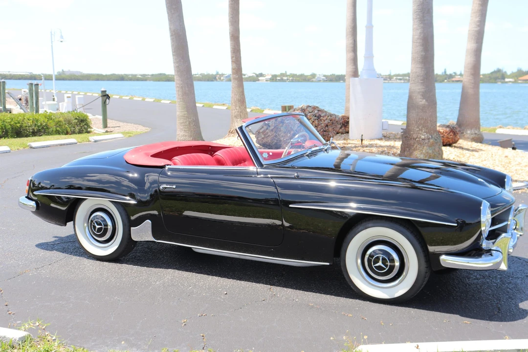 1961 Mercedes-Benz 190 SL - Image 8 of 31