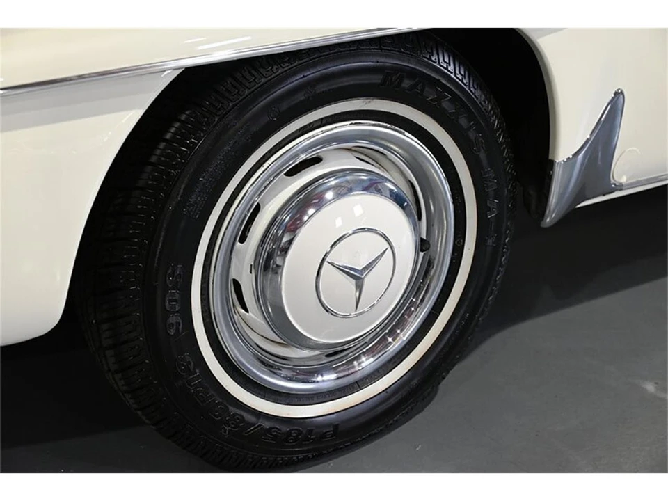 1961 Mercedes-Benz 190 SL - Image 15 of 31