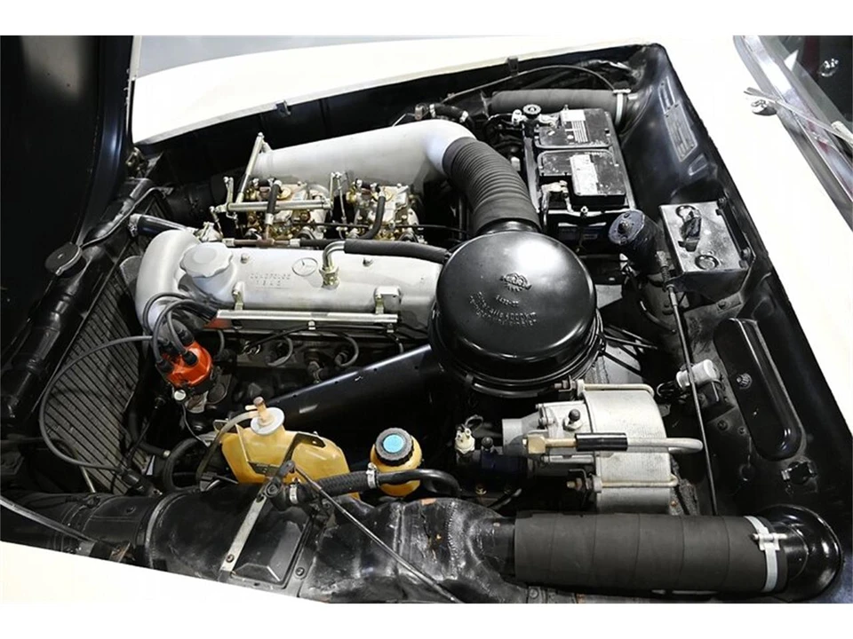 1961 Mercedes-Benz 190 SL - Image 8 of 31