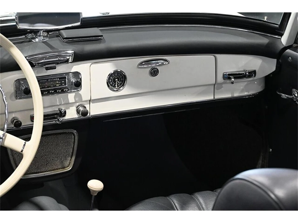 1961 Mercedes-Benz 190 SL - Image 22 of 31
