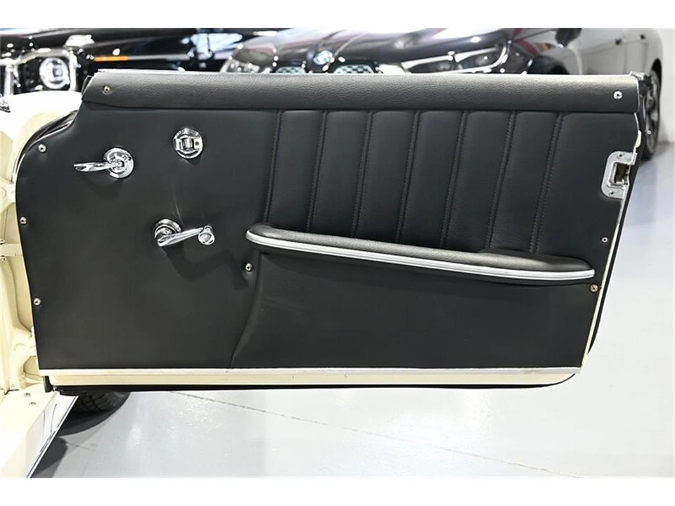 1961 Mercedes-Benz 190 SL - Image 24 of 31