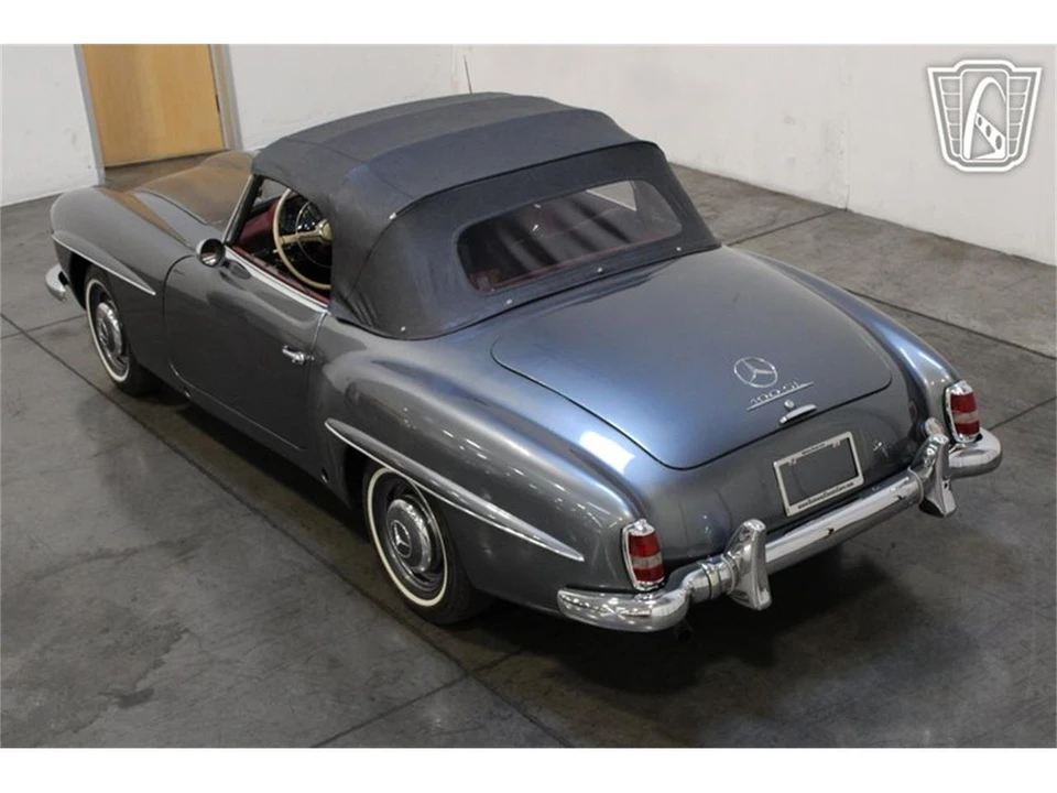 1961 Mercedes-Benz 190 SL - Image 10 of 31