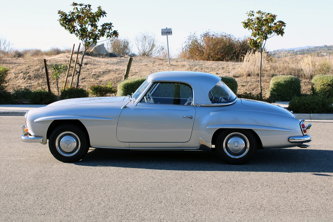 1961 Mercedes-Benz 190 SL - Image 13 of 31