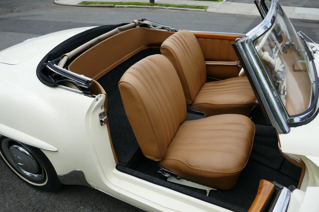 1961 Mercedes-Benz 190 SL - Image 17 of 31