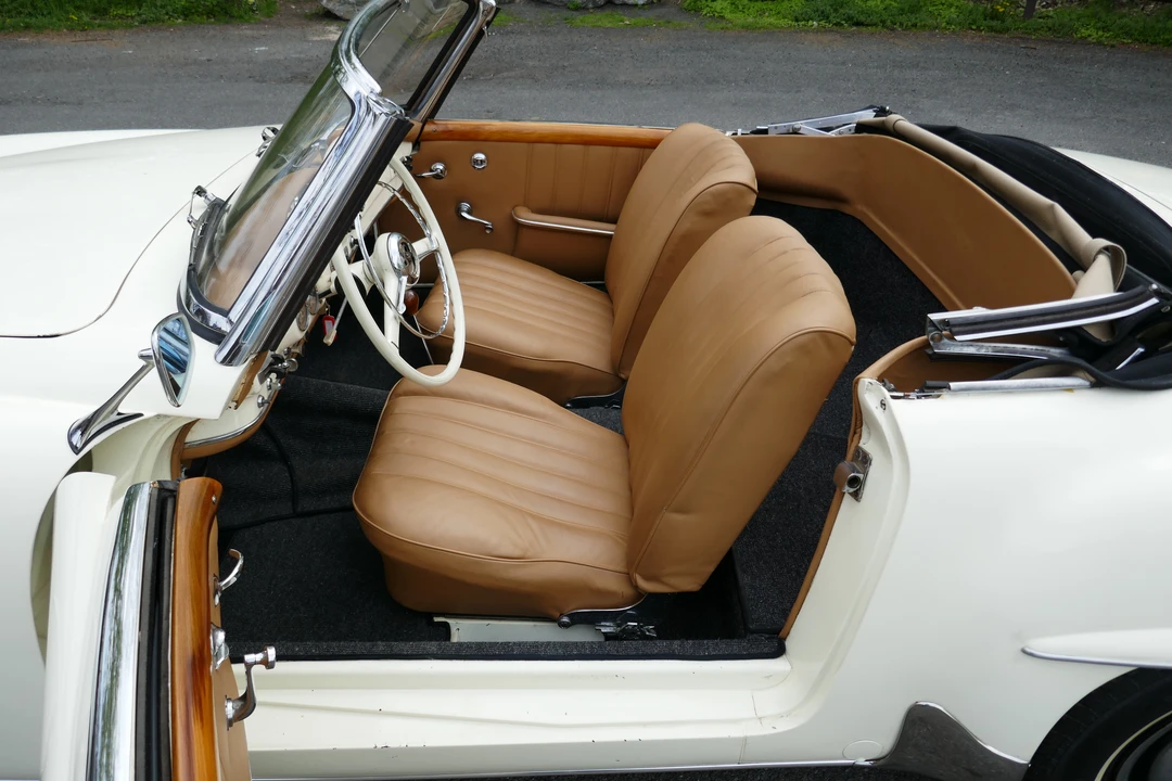 1961 Mercedes-Benz 190 SL - Image 12 of 31