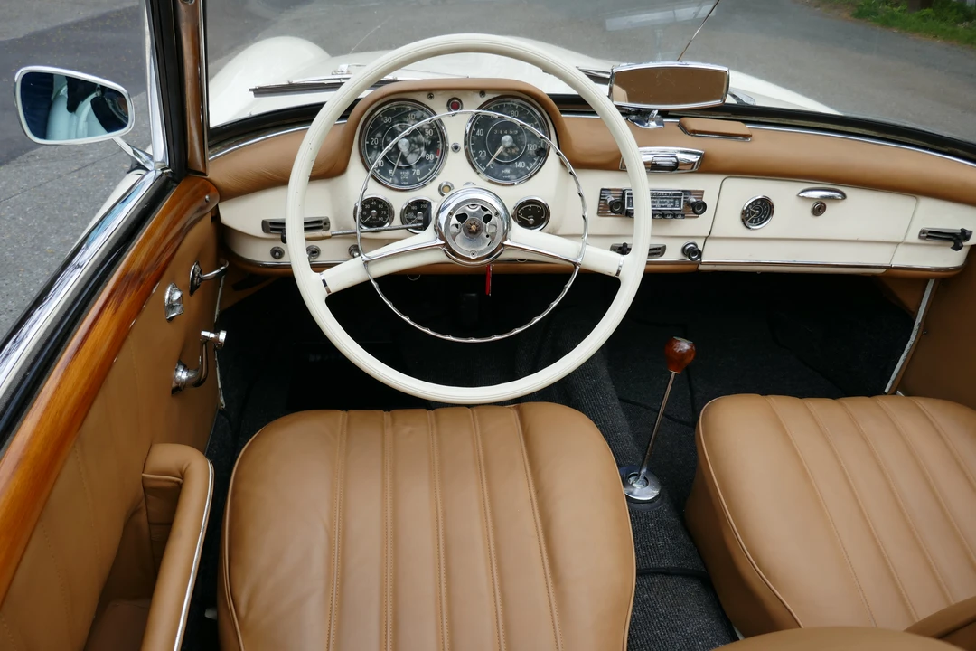 1961 Mercedes-Benz 190 SL - Image 14 of 31